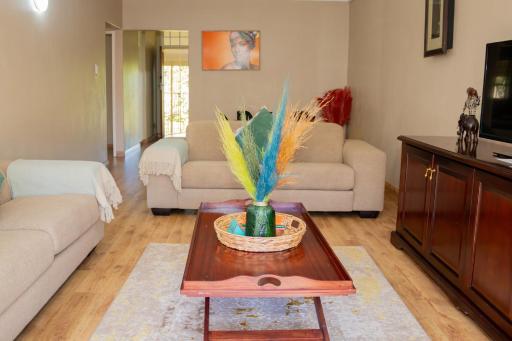 Lovely Spacious Two bedroom apartment - Hizvo