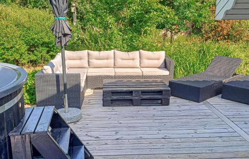 2 Bedroom Amazing Home In Hadsund - Housity