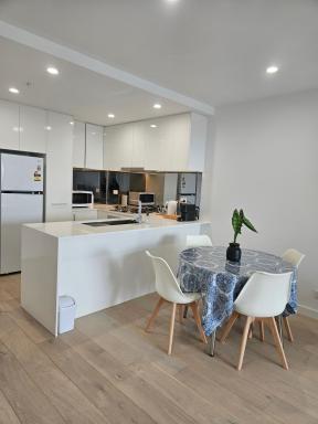 Glen Oasis - Luxury Apartment - Housity