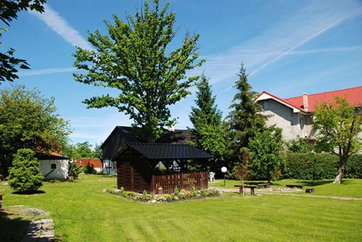 Nocleg pod Dębem - Housity