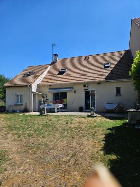 Maison Romantique entre deux fleuves chez l'habitant - Housity