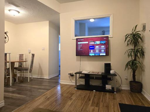 Capitol Suite - Housity
