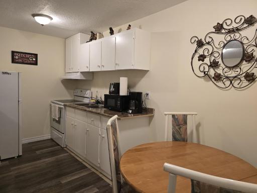 Capitol Suite - Housity