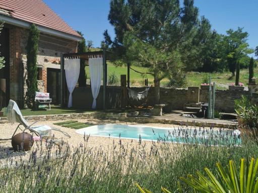 Loft cosy avec piscine et spa, à 10 min de Vichy, proche golf et nature - FR-1-489-337 - Housity