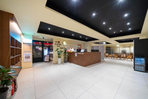 Haeundae Dongbeck Hotel - Housity