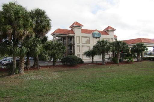 Quality Inn & Suites Kissimmee by The Lake - Housity