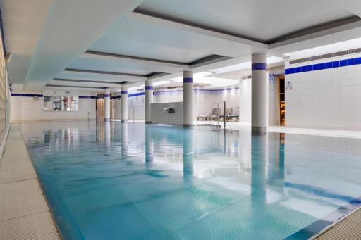 Hilton Cardiff - Housity