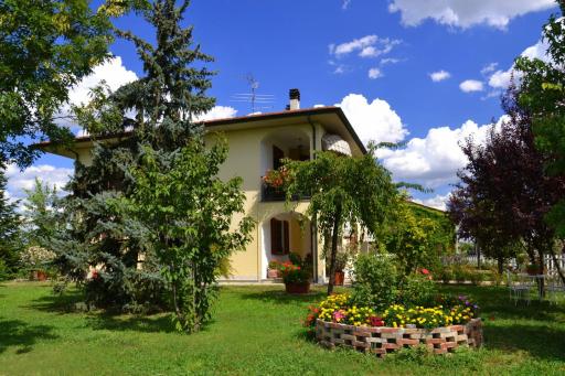 B&B Il Pavone - Housity