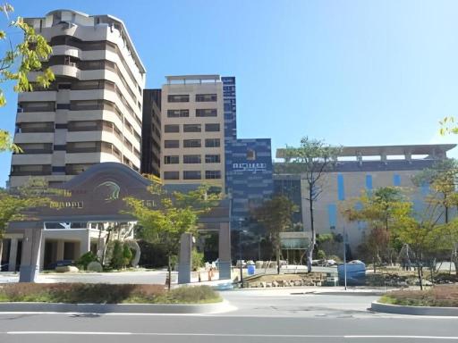 Richell Hotel - Housity