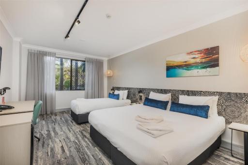 Mermaid Waters Hotel by Nightcap Plus - Housity