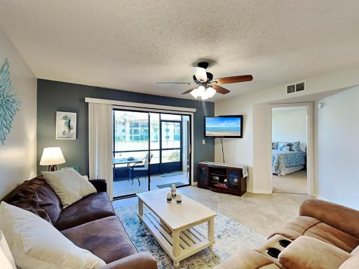Ocean Village Club E15 - Housity