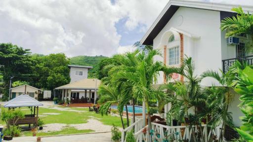 Beachfront Mansion and Seascape Villas Calatagan with Outdoor Pool - Housity