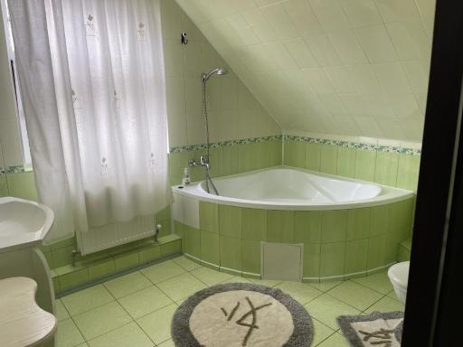 Hotel Domashnii - Housity
