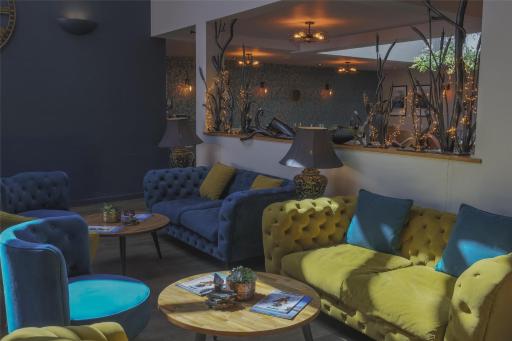 Crooklands Hotel - Housity