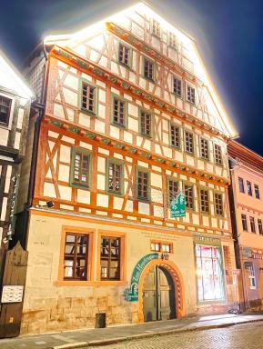 Grünes Tor - Housity