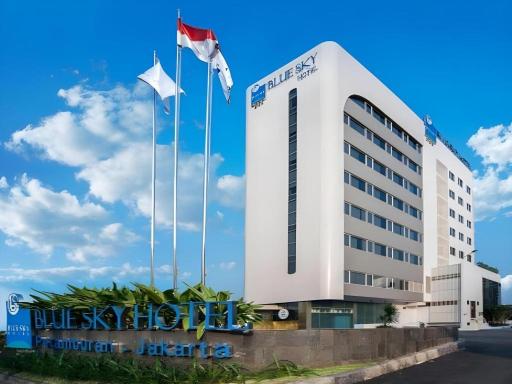 Blue Sky Hotel Petamburan - Housity