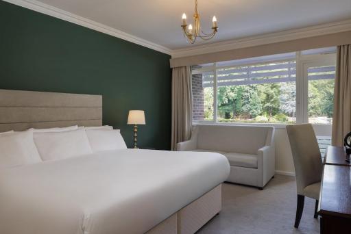 New Bath Hotel & Spa - Housity