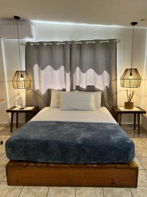 Cinco Hotel B&B - Housity