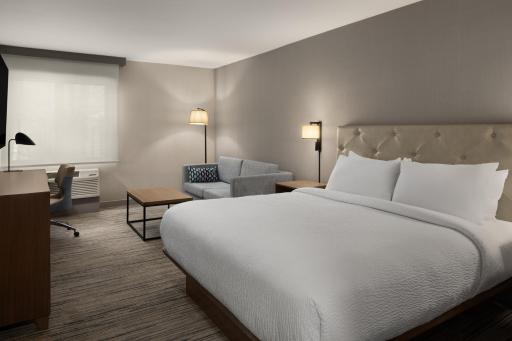 Four Points by Sheraton Downtown Seattle Center - Housity