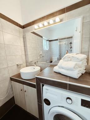 Mariza\'s Guest House - Housity