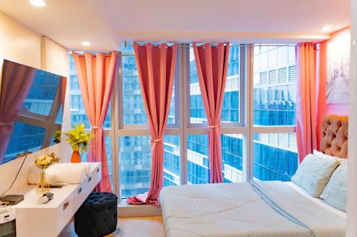 Modern 1BR in Uptown BGC - Housity
