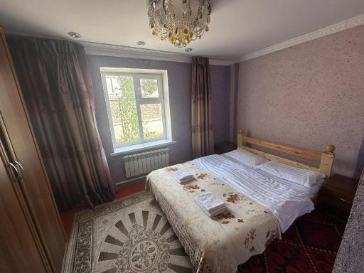 Naryn Guest House - Housity