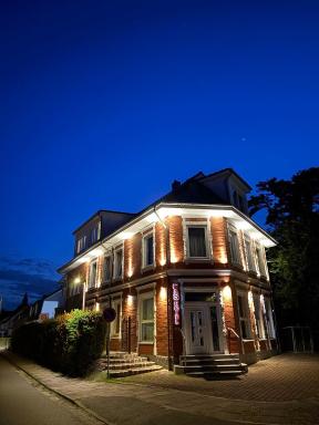C&S Hotel - Housity