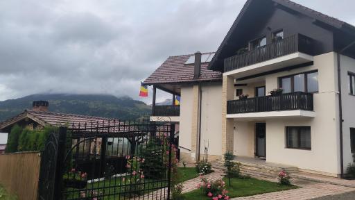 Aqualina Colibita - Housity
