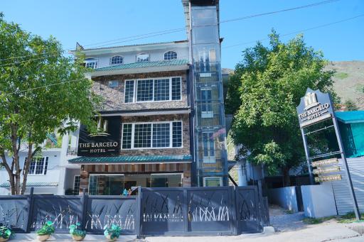 The Barcelo hotel - Housity