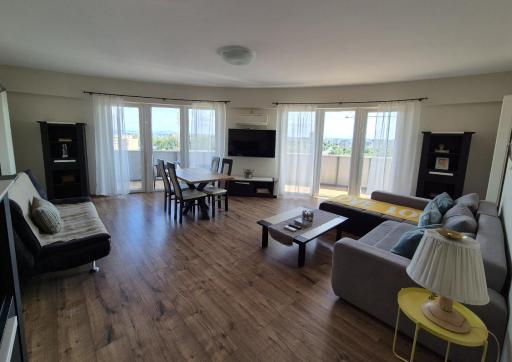 Panorama Apartament Plaza Tower - Housity