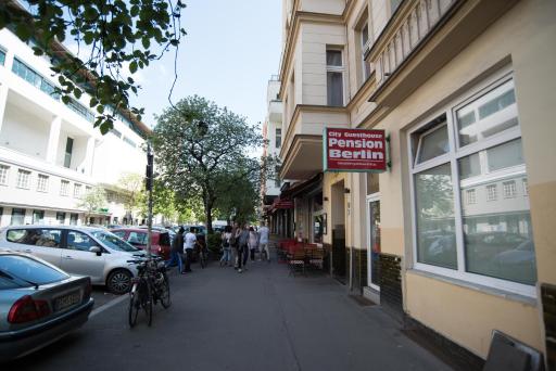 City Guesthouse Pension Berlin - Housity