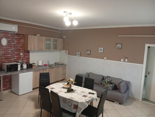 Pingpong Apartman - Housity