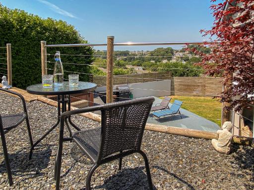 High View - Housity