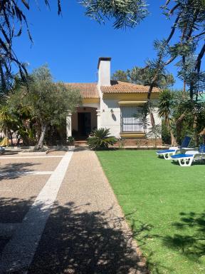 Habitación con baño Malva Piscina - Housity