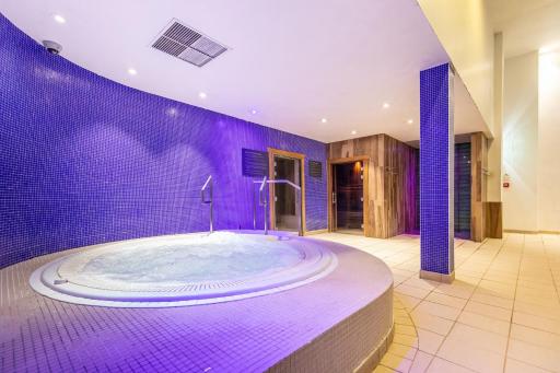 The Lodge At Meyrick Park - Housity
