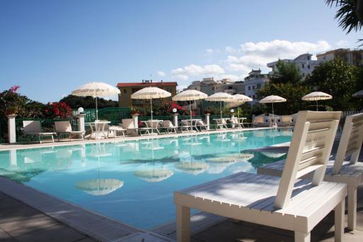Park Hotel Villa Americana - Housity