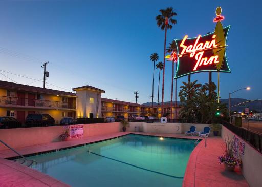 Safari Inn, a Coast Hotel - Housity