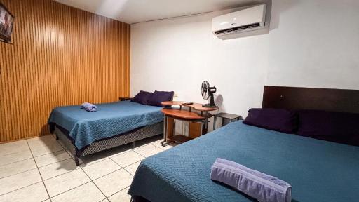 The Avocado Inn - Housity