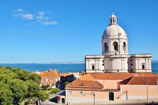 Alfama Riverview Apartments - Housity
