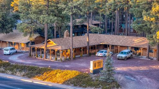 TimberLodge Inn - Housity