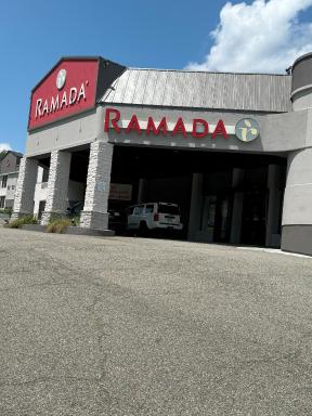 Ramada by Wyndham Newburgh/West Point - Housity