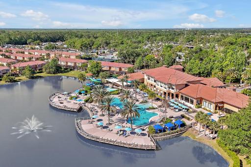 Regal Oaks Resort Vacation Townhomes by IDILIQ - Free Private Hot tub! - Housity