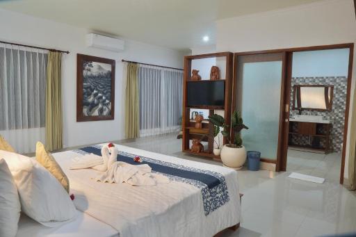 Giriya Amerta Hotel - Housity