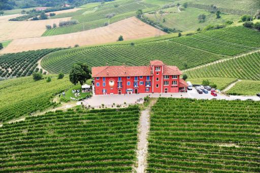 Bricco Rosso - Housity