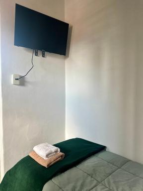 Downtown Room - Housity