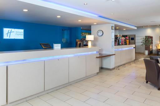 Holiday Inn Express Taunton East, an IHG Hotel - Housity