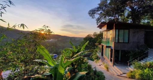 The Kiriwong Valley Villas & Restaurant เดอะคีรีวง วัลเลย์ วิลล่า แอนด์ เรสเตอรองท์ - Housity
