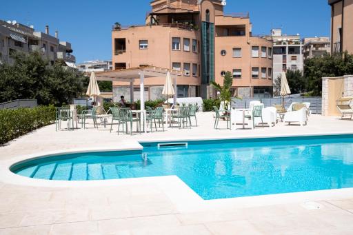 Hotel Villa Rosa - Housity