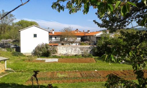 Apartmaji Hedera - Housity