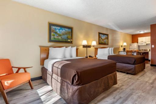 Suburban Studios - Housity